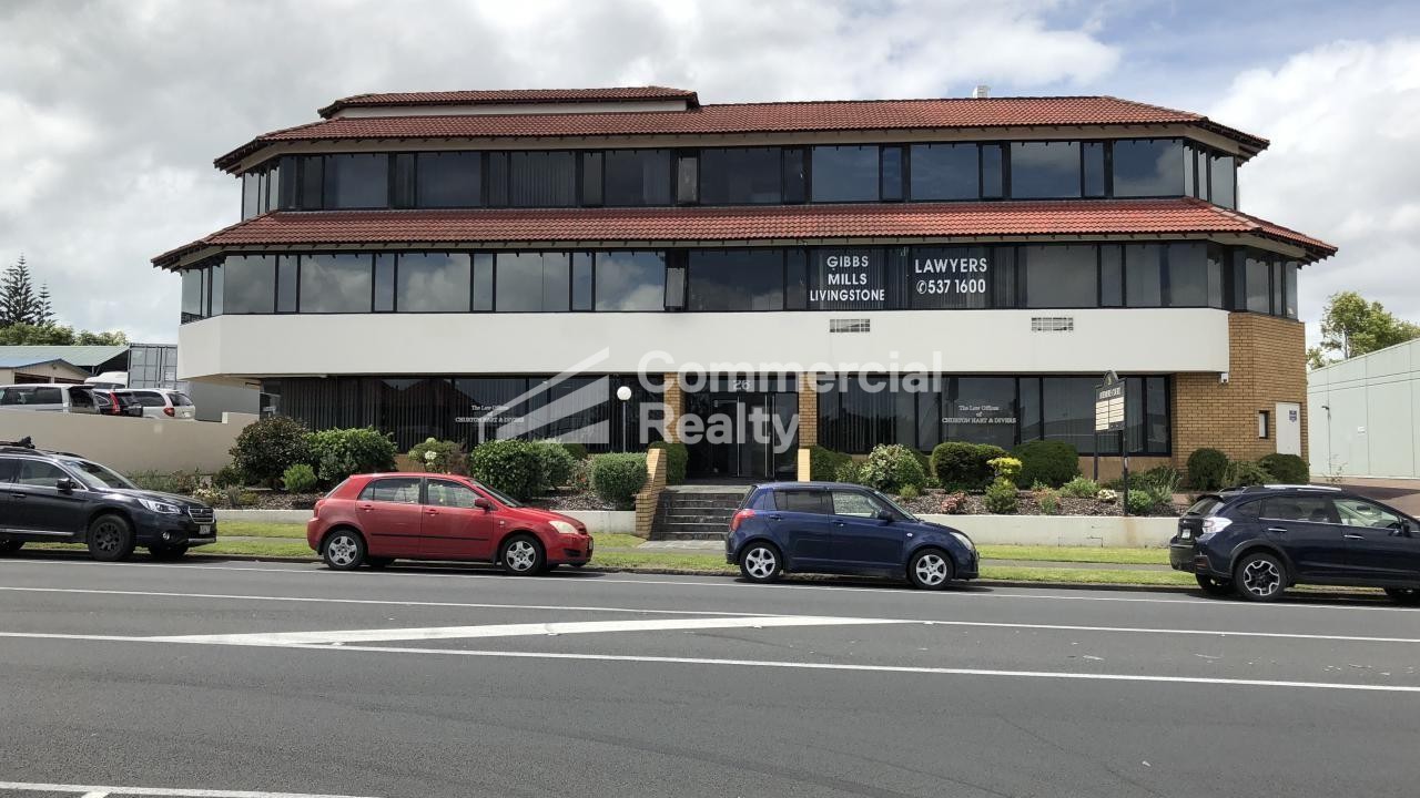 Commercial Realty Beat the Traffic! 110m2 Office on Aviemore Drive